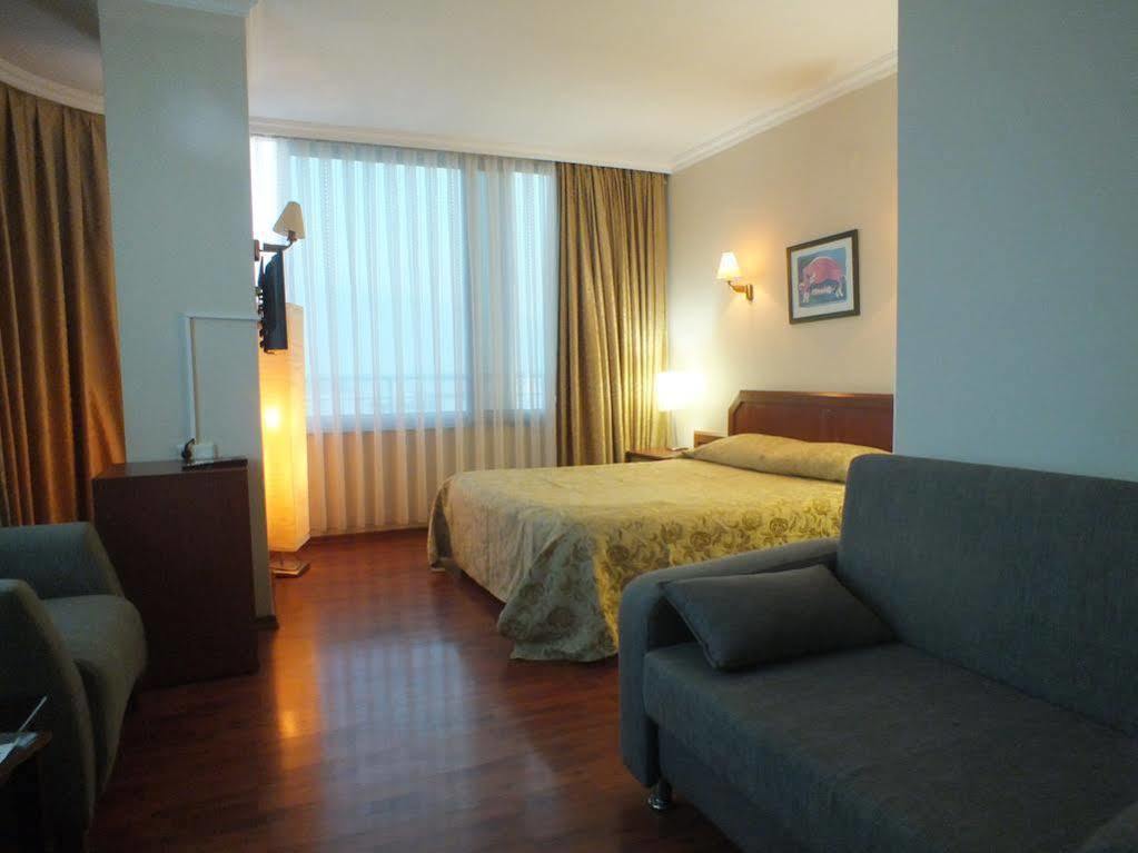 Kndf Marine Hotel Istanbul Exterior photo